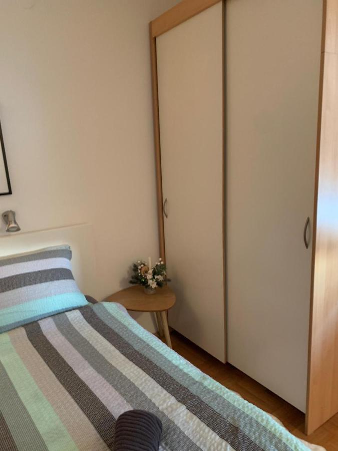 Sarmantni Apartman Malecka 2 Zagreb Exterior photo